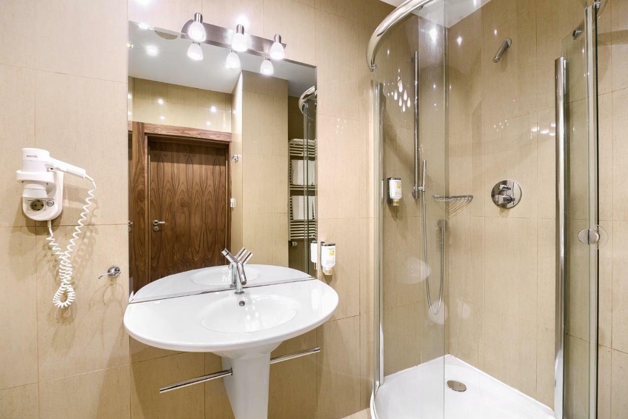 Hotel Olympic Вронки Екстериор снимка