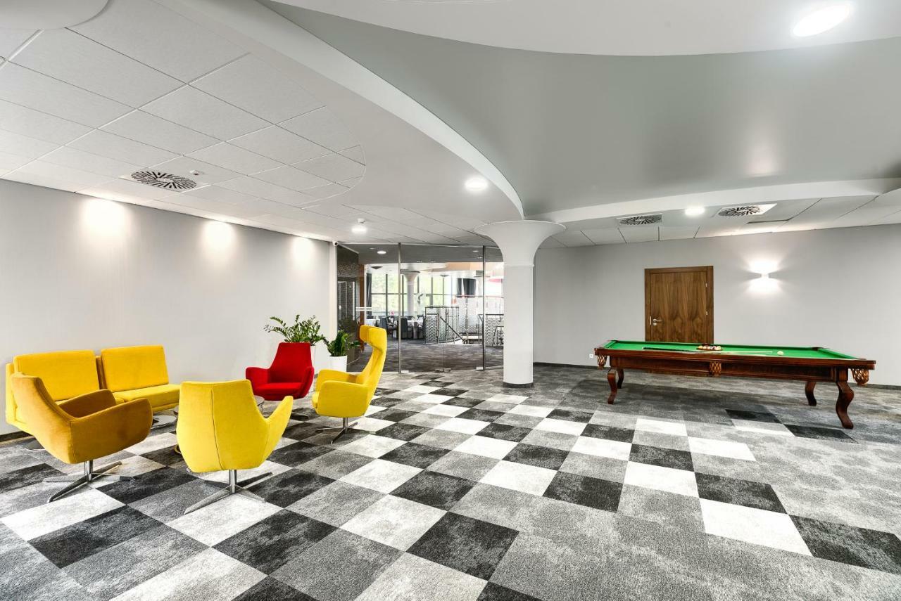 Hotel Olympic Вронки Екстериор снимка